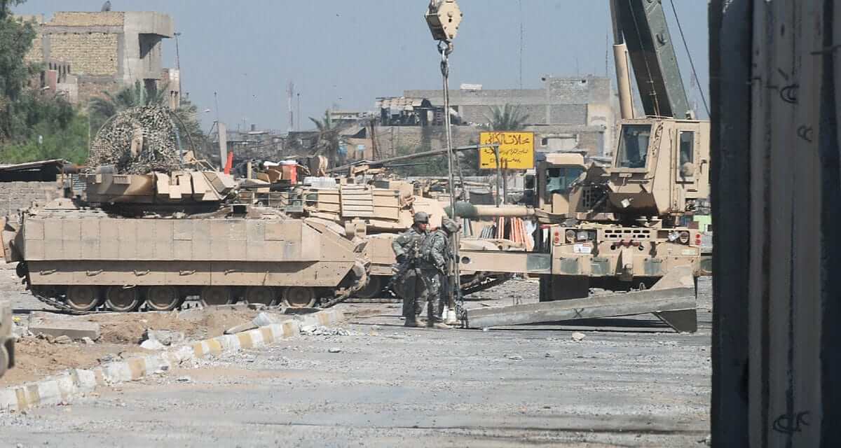 military crane in iraq